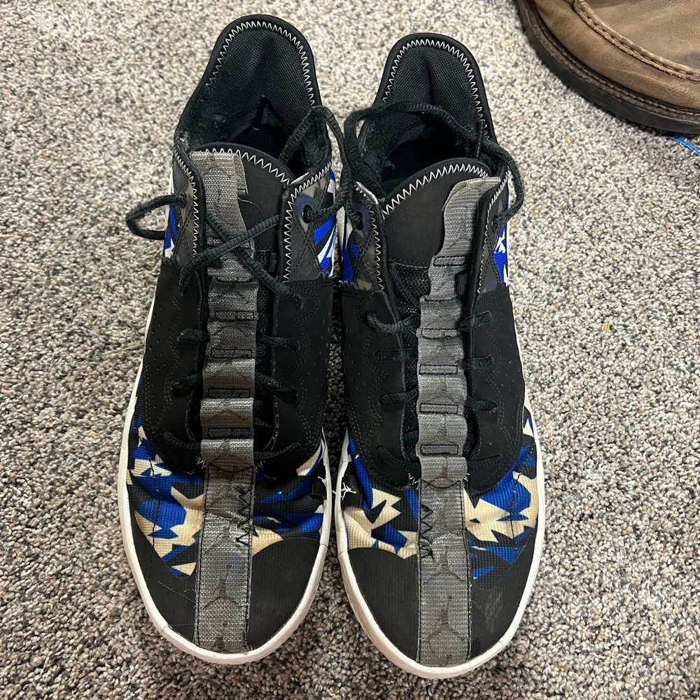 Men’s Nike high tops